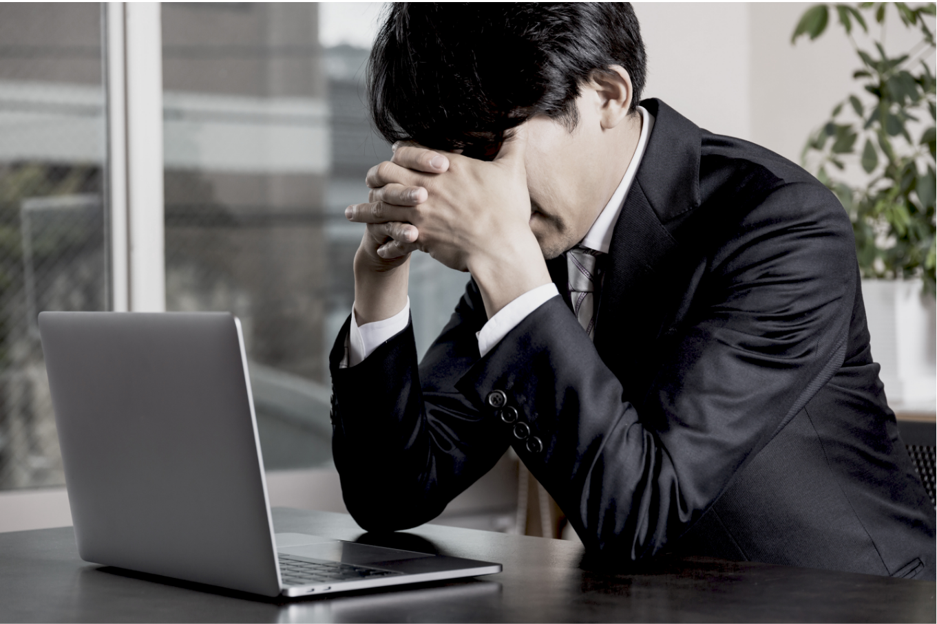 業務に悩むイメージ
